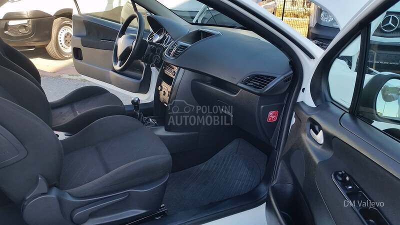 Peugeot 207 1.4 HDI IZVANNREDAN