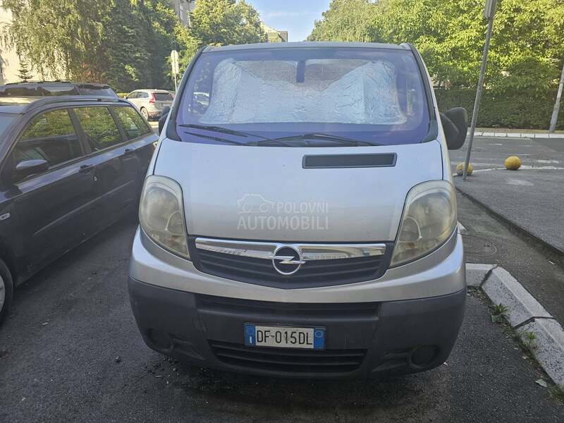 Opel Vivaro 