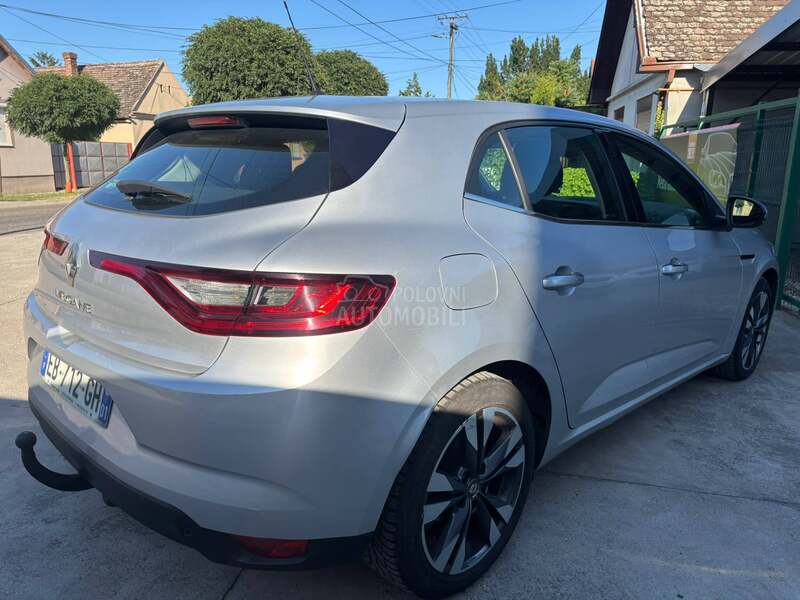 Renault Megane 1.5 dci F u l l