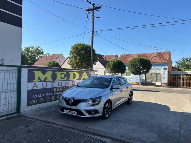 Renault Megane 1.5 dci F u l l