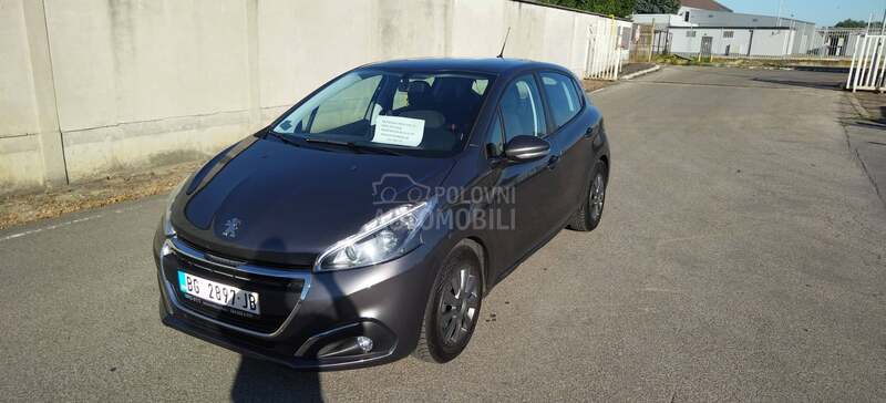 Peugeot 208 1.5hdi/novlanac