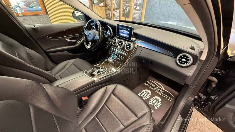 Mercedes Benz C 220 //2.2d//KOŽA/FUL