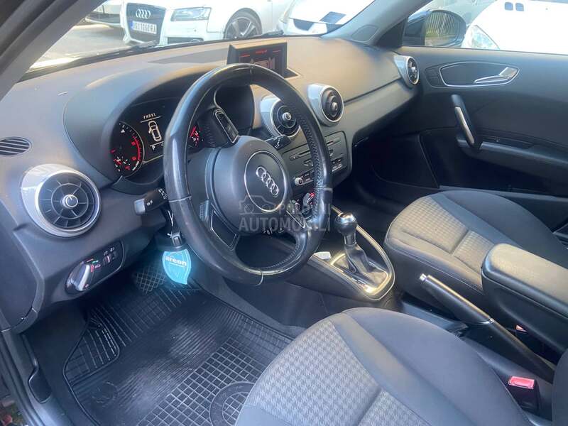 Audi A1 