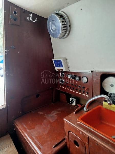 Suzuki Čamac sa kabinom