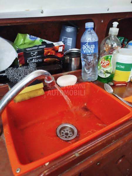 Suzuki Čamac sa kabinom