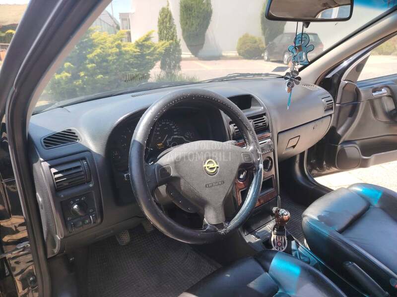 Opel Astra G 1.6