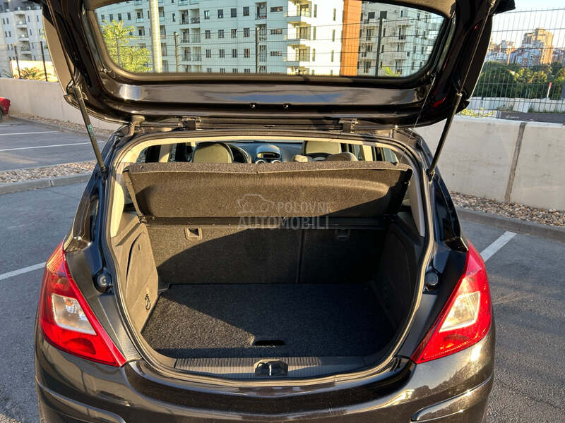 Opel Corsa D 1.3 CDTI COSMO