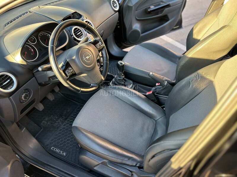 Opel Corsa D 1.3 CDTI COSMO