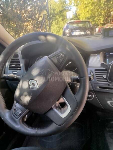 Renault Laguna 