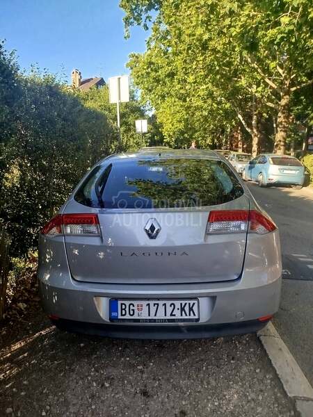 Renault Laguna 