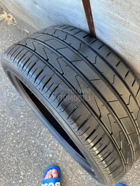 Hankook 215/40 R17 Letnja