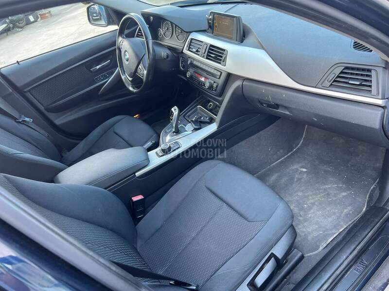 BMW 320 