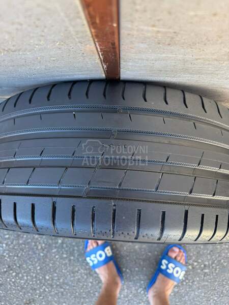 Nokian 225/45 R19 Letnja