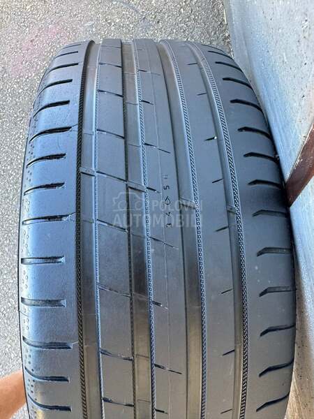 Nokian 225/45 R19 Letnja