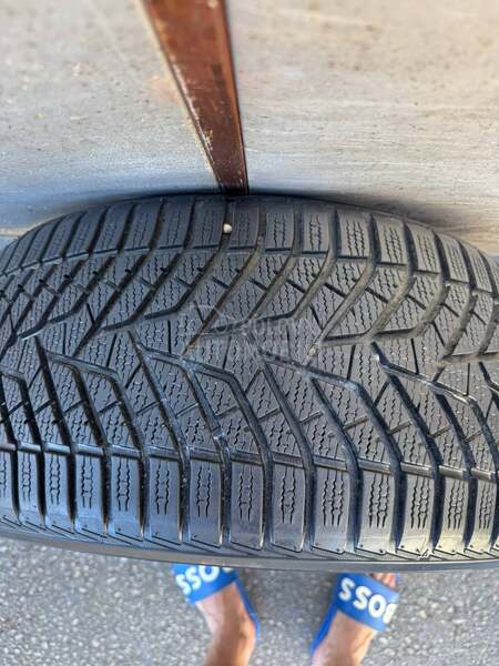 Yokohama 245/40 R18 Zimska