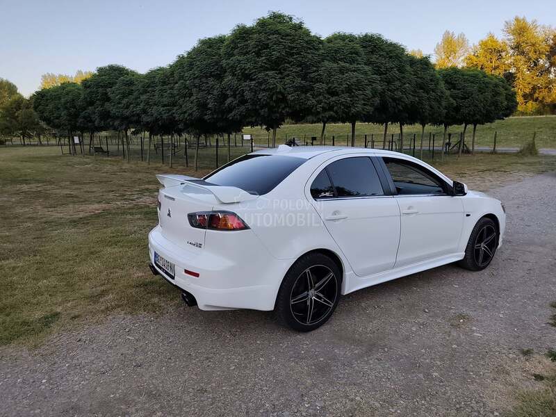 Mitsubishi Lancer Ralliart