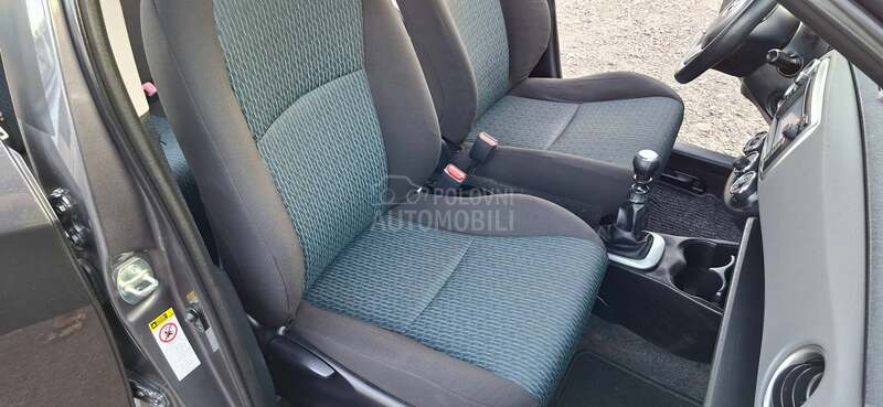 Toyota Yaris 1.4 D4D E X T R A