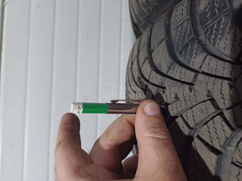 Goodyear 205/55 R16 Zimska