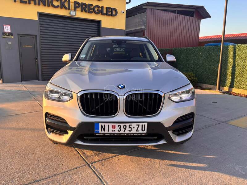 BMW X3 SDrive 18D