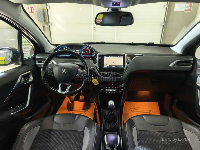 Peugeot 2008 ALURE 1.6hdi