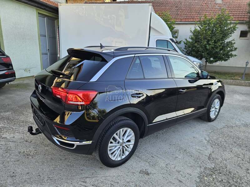 Volkswagen T-Roc 1.6 TDI VIRTUAL