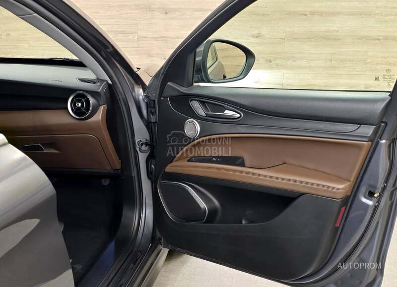 Alfa Romeo Stelvio 2.0 Turbo Super Q4