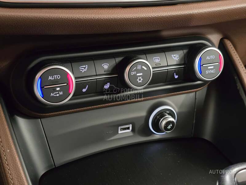 Alfa Romeo Stelvio 2.0 Turbo Super Q4