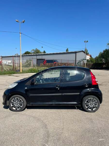 Peugeot 107 1.4 HDI T.E.K R.E.G