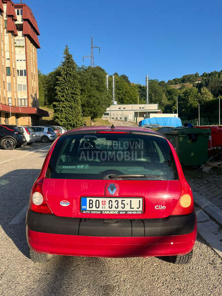 Renault Clio 