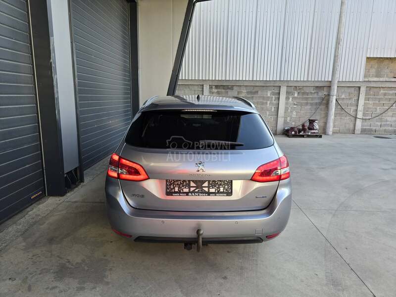 Peugeot 308 1.6 HDI PANO