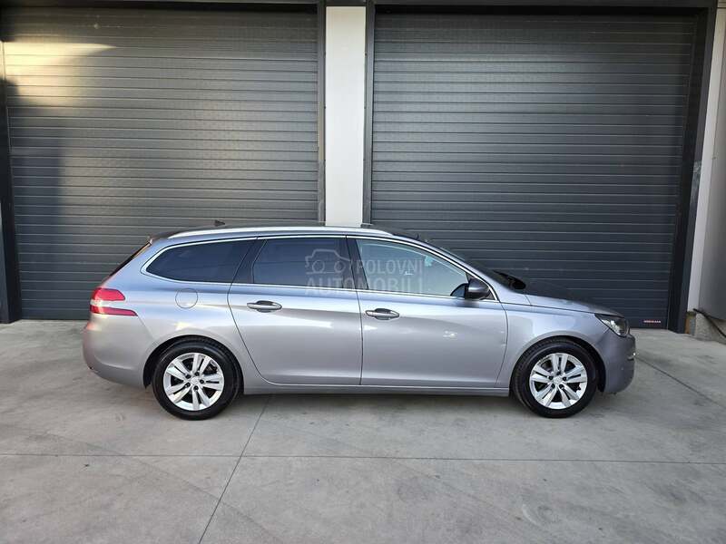 Peugeot 308 1.6 HDI PANO