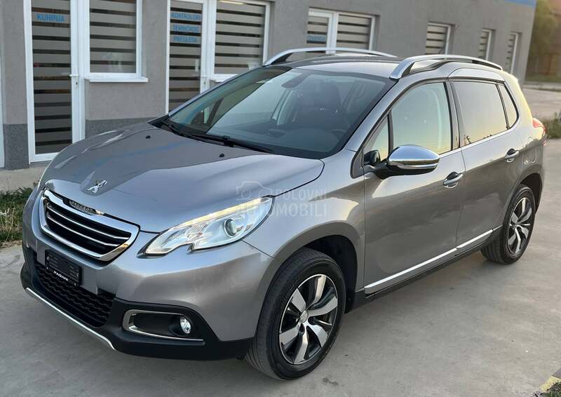 Peugeot 2008 1.2 Allure CH
