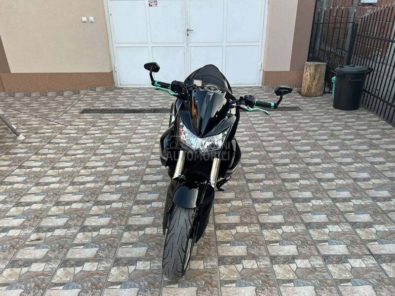 Kawasaki Z1000 CH