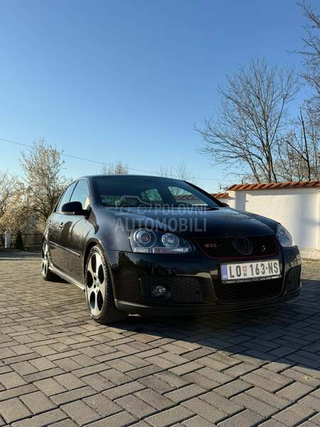Volkswagen Golf 5 GTI