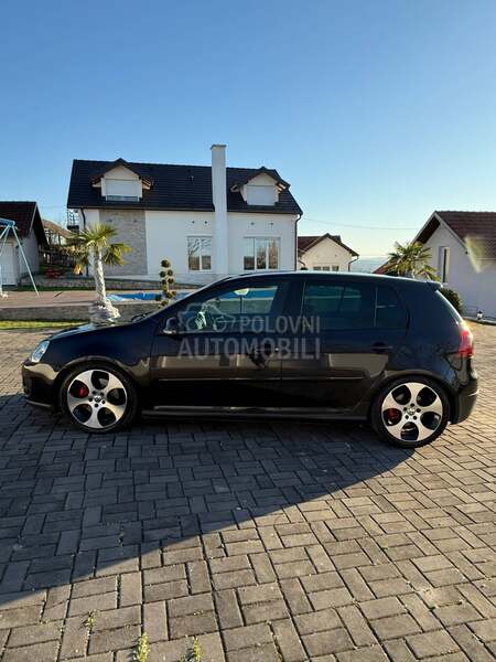 Volkswagen Golf 5 GTI