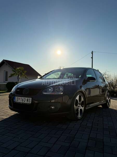Volkswagen Golf 5 GTI