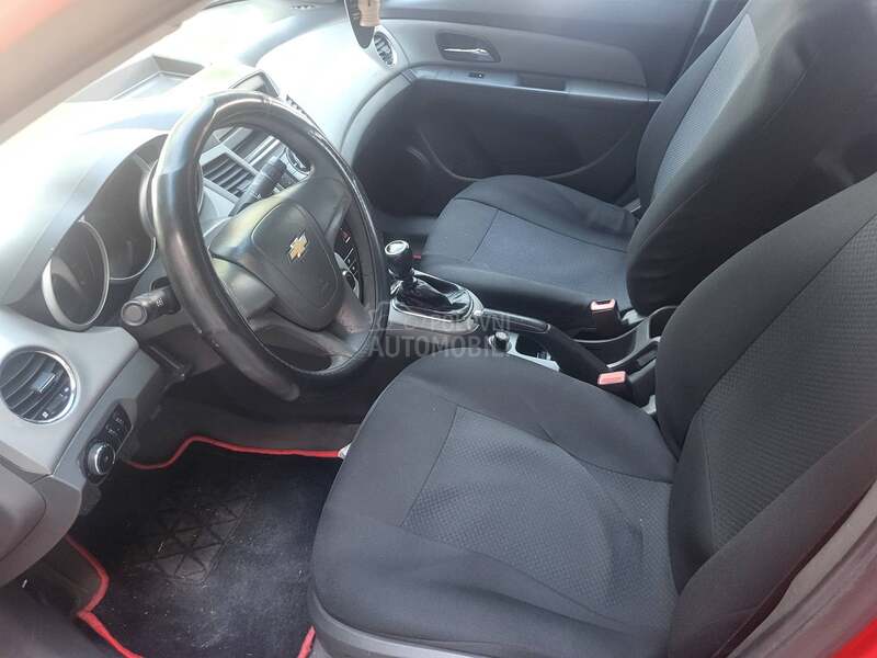 Chevrolet Cruze 1.6