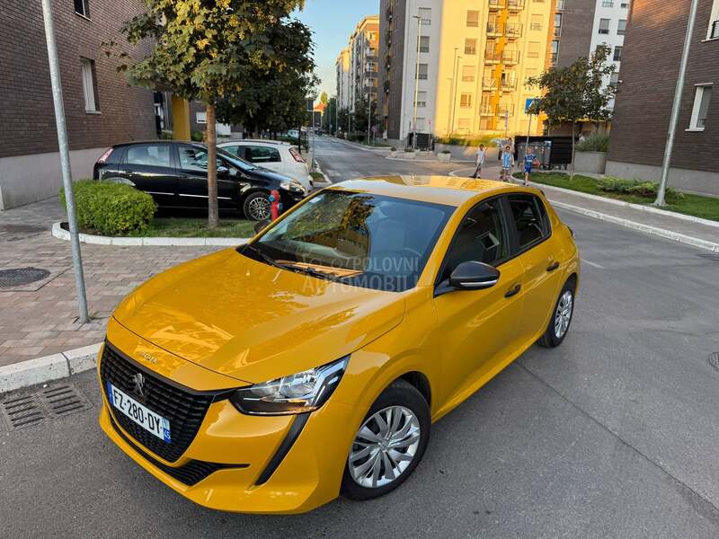 Peugeot 208 