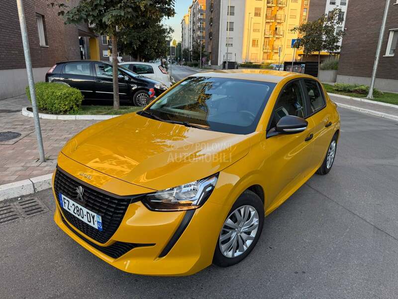 Peugeot 208 