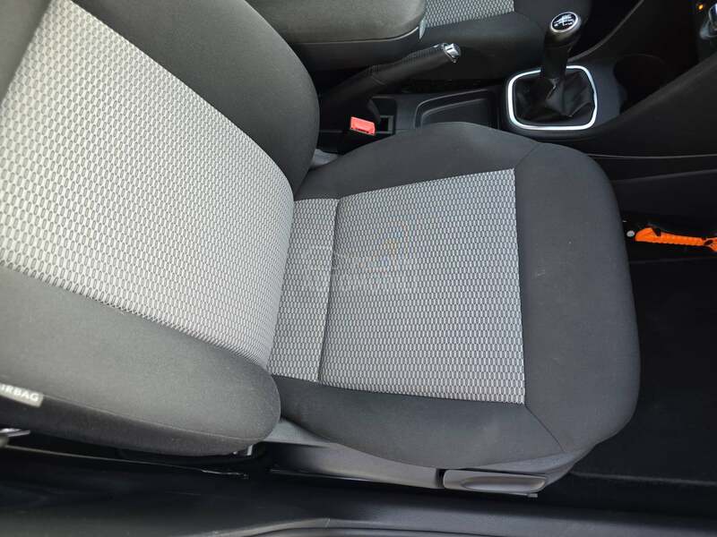 Volkswagen Polo 1.2TDI//N-A-V-I//