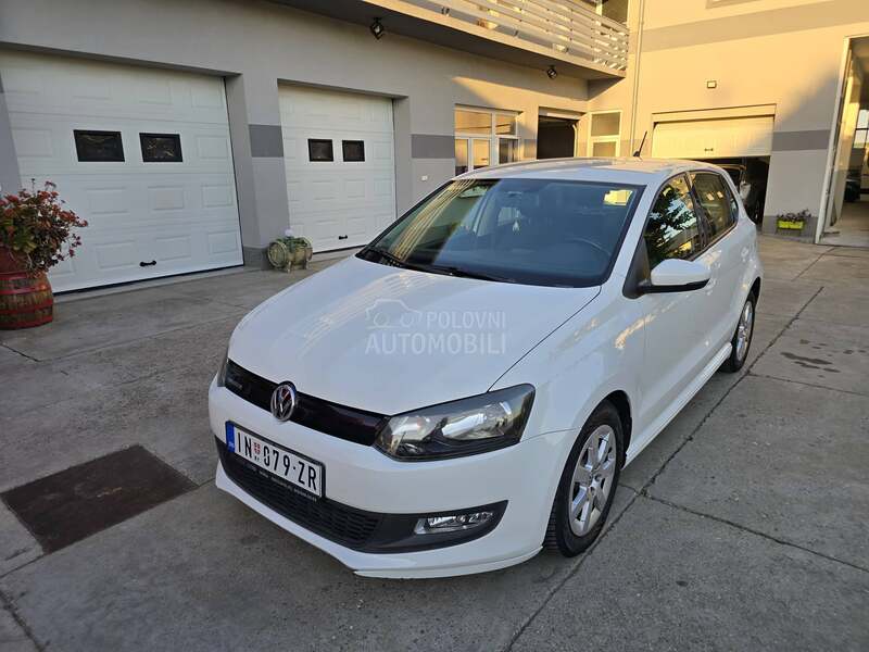 Volkswagen Polo 1.2TDI//N-A-V-I//