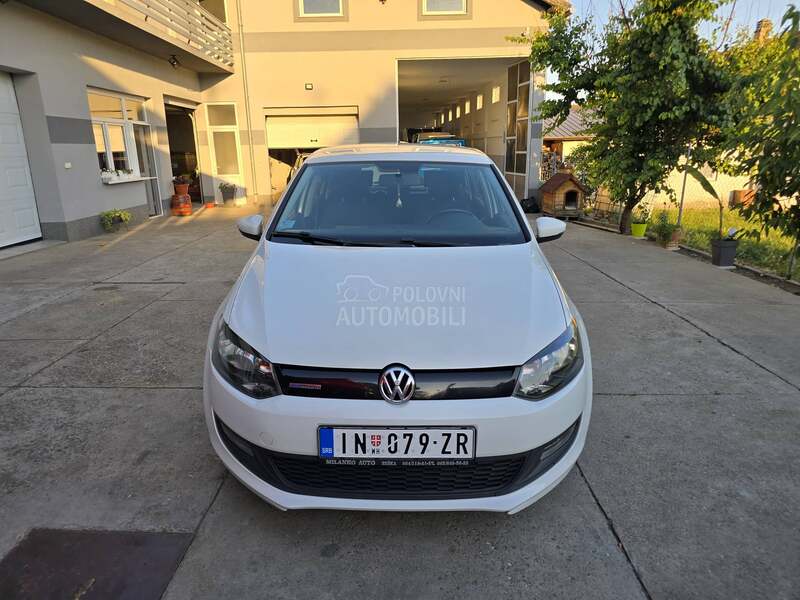 Volkswagen Polo 1.2TDI//N-A-V-I//