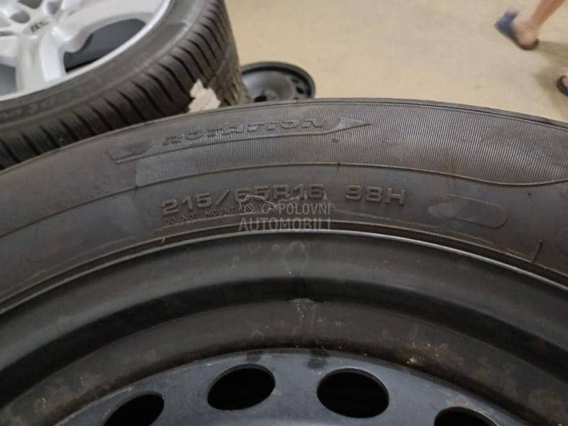 Ostalo 215/65 R16 Zimska