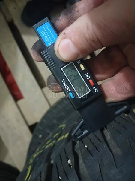 Ostalo 215/65 R16 Zimska