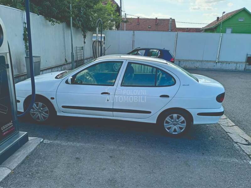 Renault Megane 1.6