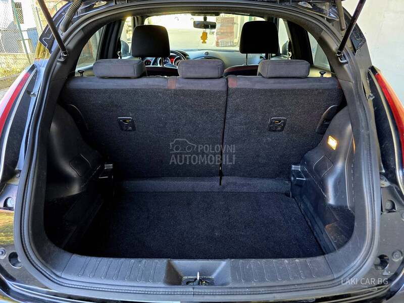 Nissan Juke AUTOM 1.6b