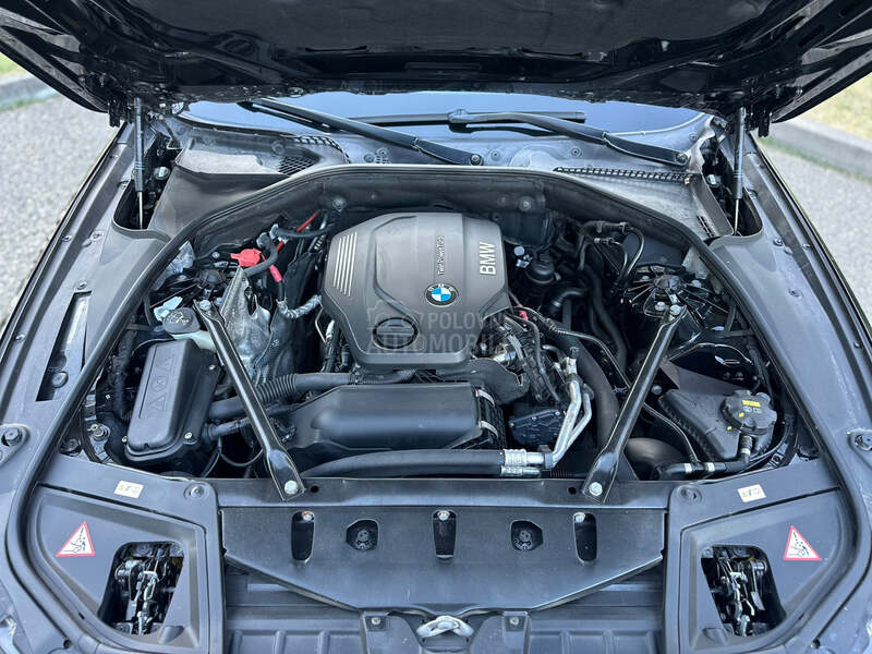 BMW 520 LCI-M paket