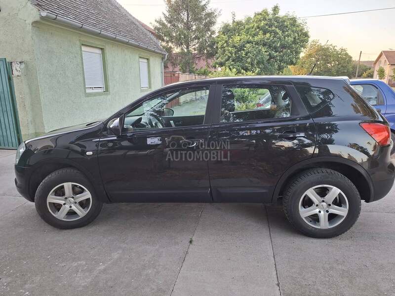Nissan Qashqai 2.0 4x4..L.E.P