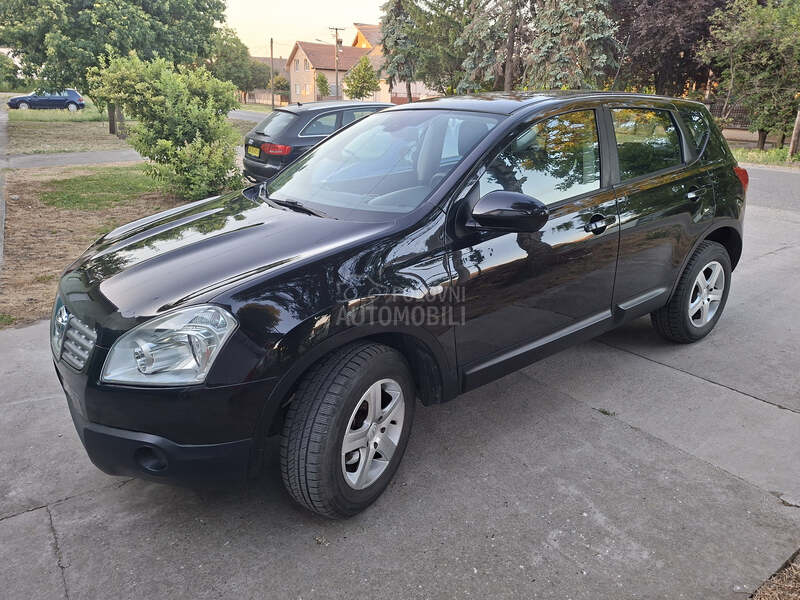 Nissan Qashqai 2.0 4x4..L.E.P