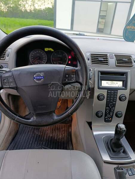 Volvo V50 2.0 exclusive